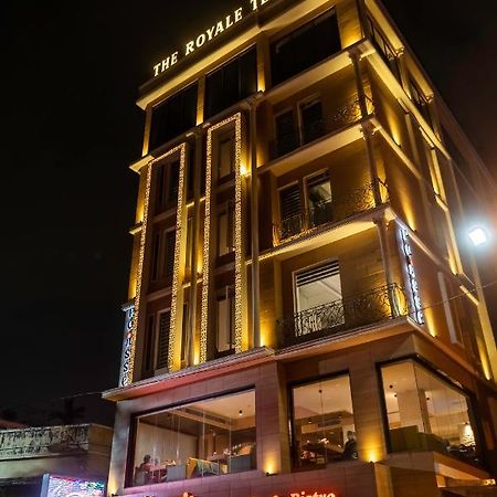 Poiisse Hotel Kolkata Exterior photo
